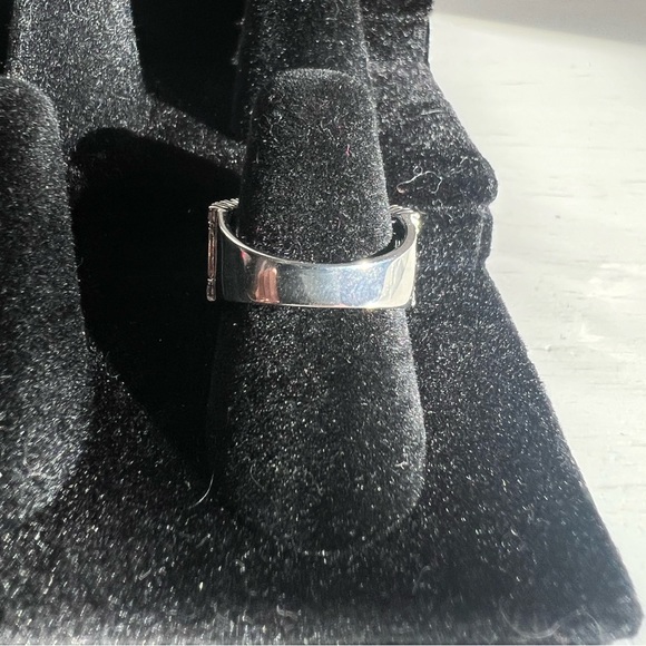 Wonderland of Sparkle| Bomb Party| Sz 6 - Picture 5 of 6